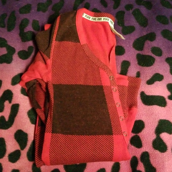 **SOLD** NWOT- VS PINK ONESIE! - Picture 2 of 3